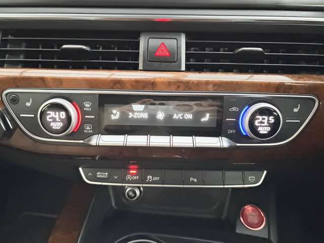アウディ Ａ４　アバント ２．０ ＴＦＳＩ クワトロ ４ＷＤ H28年 () 99