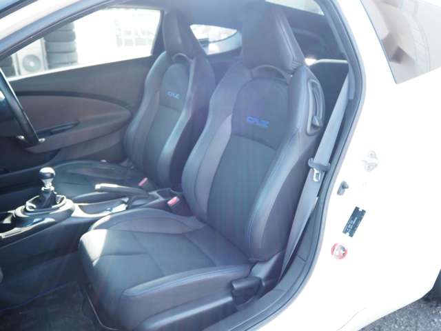 ホンダ ＣＲ−Ｚ １．５ アルファ ドレスト レーベル ＩＩ H25年 (甲信越・北陸) 99