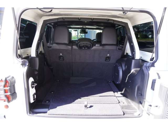 ジープ ラングラー　アンリミテッド アンリミテッド サハラ ３．６Ｌ ４ＷＤ R3年 (東北) 99