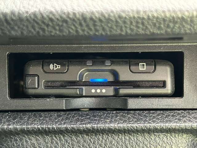 トヨタ ヴォクシー ２．０ ＺＳ 煌 H27年 (近畿) 99