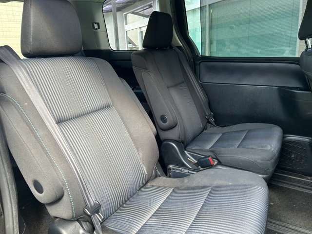トヨタ ヴォクシー ２．０ ＺＳ 煌 H27年 (近畿) 99