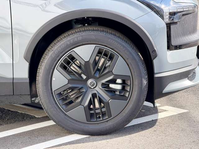 ボルボ クロスカントリー ウルトラ Ｐ８ ＡＷＤ エレクトリック ４ＷＤ R8年 (近畿) 99