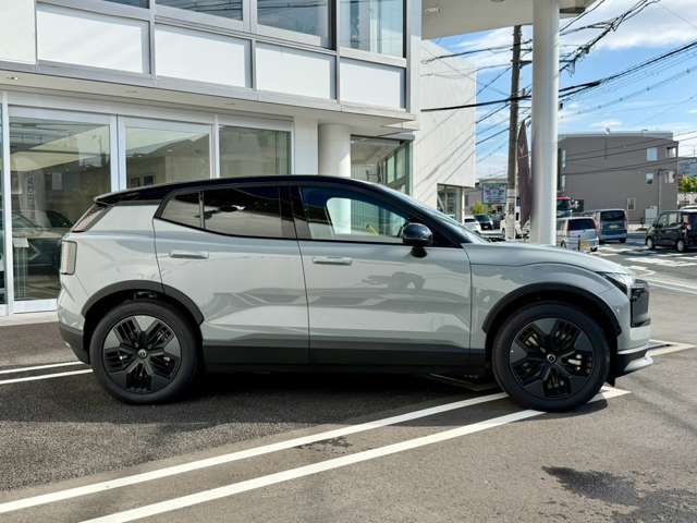 ボルボ クロスカントリー ウルトラ Ｐ８ ＡＷＤ エレクトリック ４ＷＤ R8年 (近畿) 99