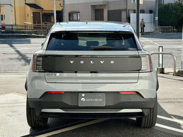 ボルボ クロスカントリー ウルトラ Ｐ８ ＡＷＤ エレクトリック ４ＷＤ R8年 (近畿) 99