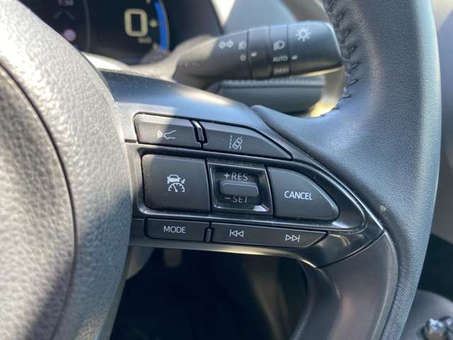 トヨタ アクア １．５ Ｚ R4年 (中国) 99