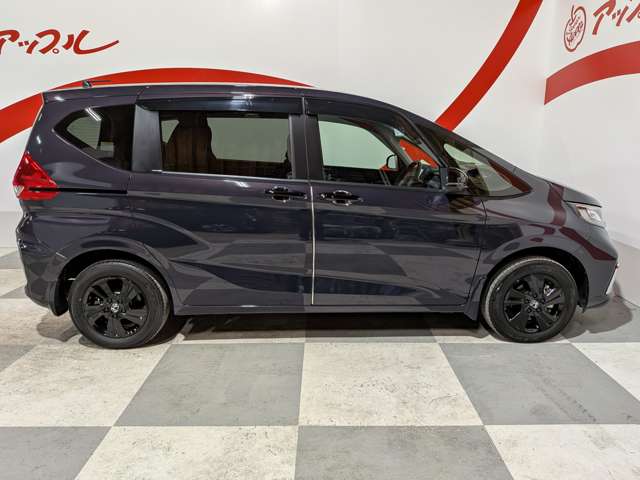 ホンダ フリード　ハイブリッド １．５ ハイブリッド Ｇ ブラックスタイル ４ＷＤ R6年 (東北) 99