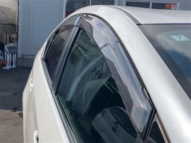 トヨタ プリウス １．８ Ｓ H23年 (東北) 99