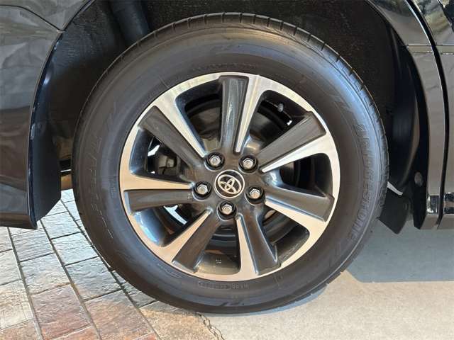 トヨタ ヴォクシー ２．０ ＺＳ 煌ＩＩ R1年 (近畿) 99