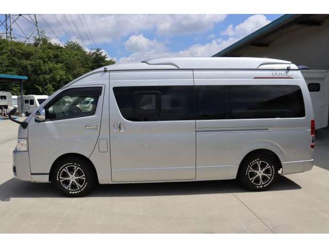 トヨタ ハイエースバン ホワイトハウス R2年 (近畿) 99