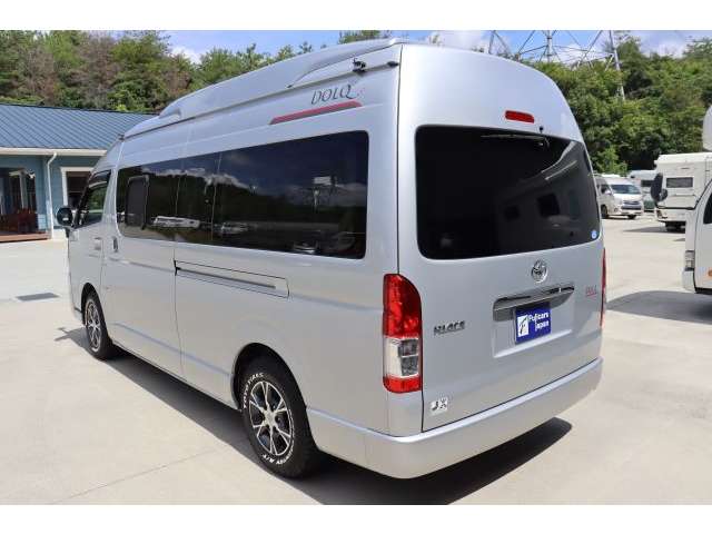 トヨタ ハイエースバン ホワイトハウス R2年 (近畿) 99