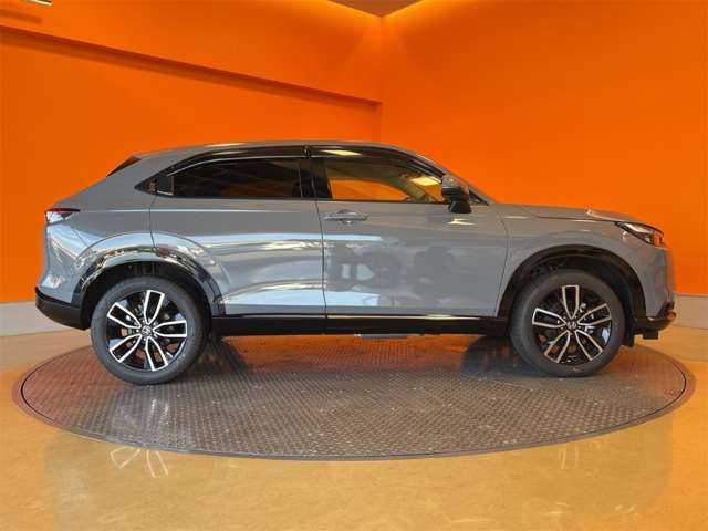 ホンダ ヴェゼル １．５ Ｅ：ＨＥＶ Ｚ R7年 (近畿) 99