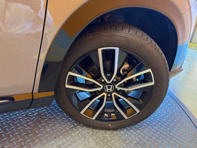 ホンダ ヴェゼル １．５ Ｅ：ＨＥＶ Ｚ R7年 (近畿) 99