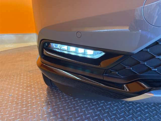 ホンダ ヴェゼル １．５ Ｅ：ＨＥＶ Ｚ R7年 (近畿) 99
