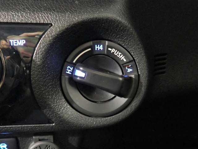 トヨタ ハイラックス ２．４ Ｚ ディーゼルターボ ４ＷＤ R6年 (近畿) 99