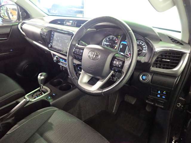 トヨタ ハイラックス ２．４ Ｚ ディーゼルターボ ４ＷＤ R6年 (近畿) 99