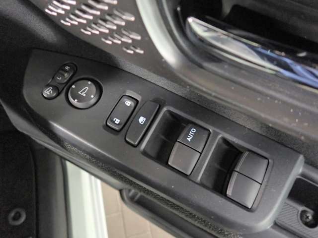 ホンダ Ｎ　ＢＯＸ ６６０ R7年 (近畿) 99