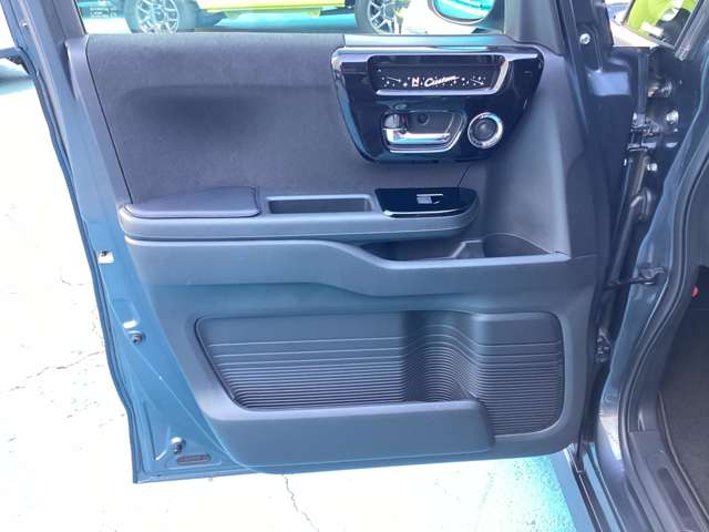 ホンダ Ｎ　ＢＯＸ カスタム ６６０ Ｌ ターボ R4年 (関東) 99