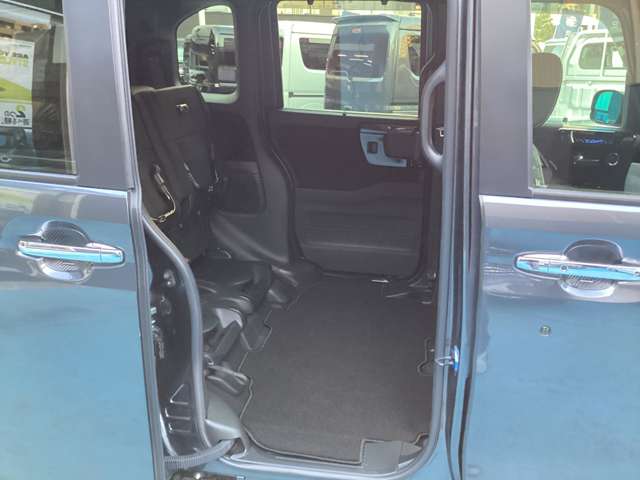 ホンダ Ｎ　ＢＯＸ カスタム ６６０ Ｌ ターボ R4年 (関東) 99