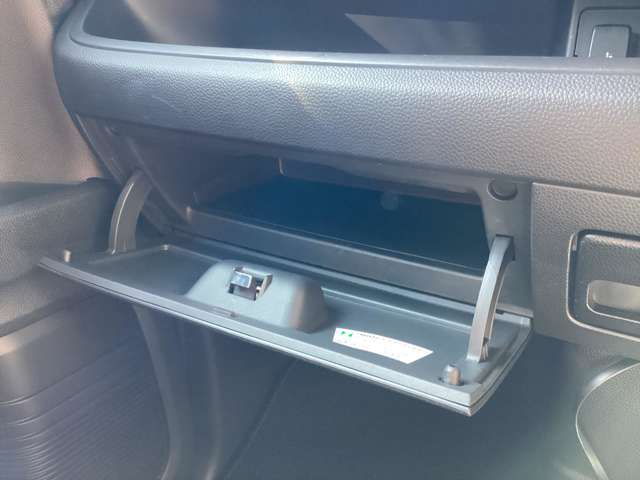 ホンダ Ｎ　ＢＯＸ カスタム ６６０ Ｌ ターボ R4年 (関東) 99