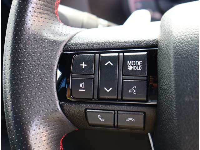 トヨタ ハイラックス ２．４ Ｚ ＧＲスポーツ ディーゼルターボ ４ＷＤ R5年 (関東) 99