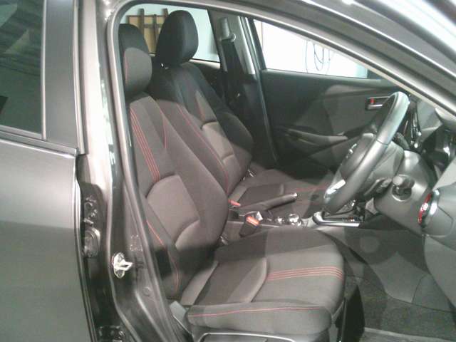 マツダ ＭＡＺＤＡ２ １．５ １５スポルト R7年 () 99