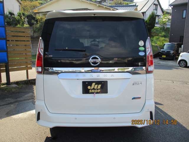 日産 セレナ ２．０ ハイウェイスター Ｖセレクション H29年 (九州・沖縄) 99