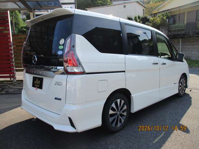 日産 セレナ ２．０ ハイウェイスター Ｖセレクション H29年 (九州・沖縄) 99