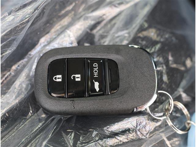 ホンダ ヴェゼル １．５ Ｅ：ＨＥＶ Ｚ R8年 (東海) 99