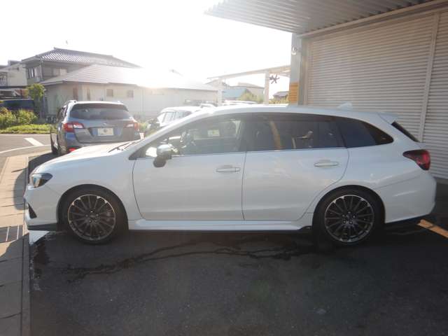 スバル レヴォーグ １．６ ＳＴＩ スポーツ アイサイト ４ＷＤ H29年 (東海) 99