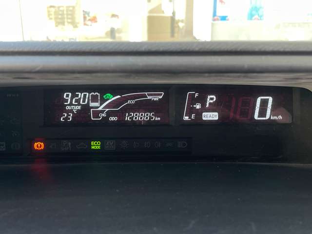 トヨタ アクア １．５ Ｇ H27年 (東海) 99