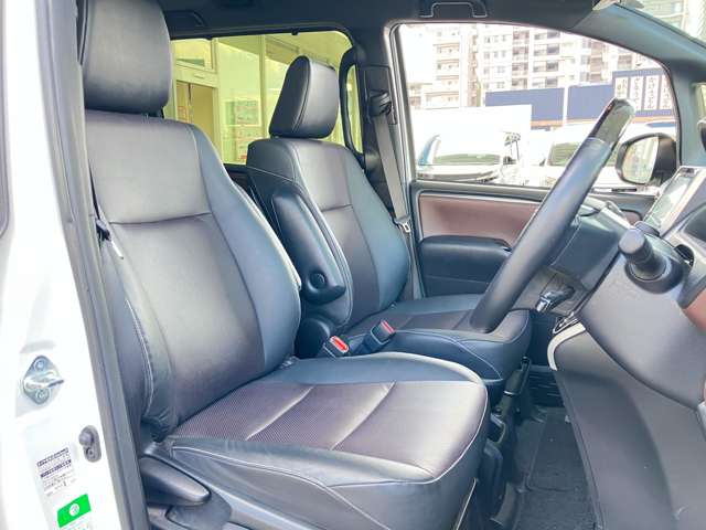 トヨタ エスクァイア ２．０ ＧＩ R1年 (東海) 99