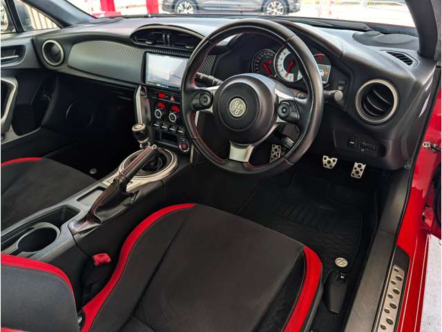 トヨタ ８６ ２．０ ＧＴ H28年 (東海) 99