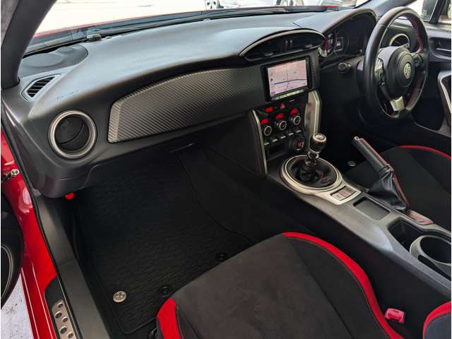 トヨタ ８６ ２．０ ＧＴ H28年 (東海) 99