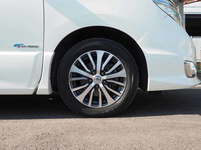 日産 セレナ ２．０ ハイウェイスター Ｓ－ＨＹＢＲＩＤ アドバンストセーフティ パッケージ H26年 (東海) 99