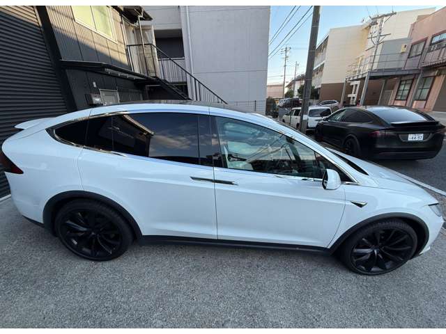 テスラ モデルＸ ロングレンジ ＡＷＤ ６人乗リ R2年 (東海) 99