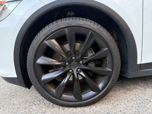テスラ モデルＸ ロングレンジ ＡＷＤ ６人乗リ R2年 (東海) 99