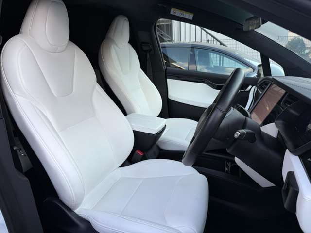 テスラ モデルＸ ロングレンジ ＡＷＤ ６人乗リ R2年 (東海) 99