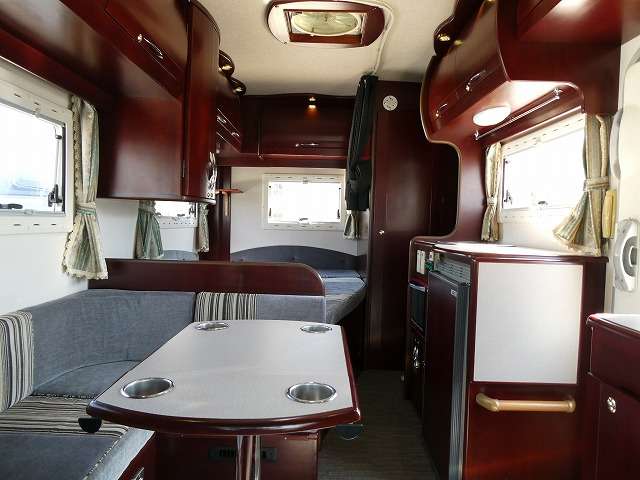 トヨタ カムロード ナッツＲＶ H23年 (関東) 99