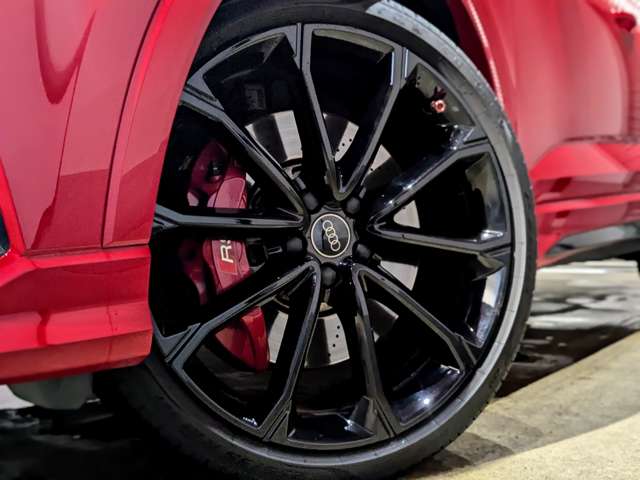 アウディ ＲＳ　Ｑ３　スポーツバック ２．５ ４ＷＤ R3年 (関東) 99