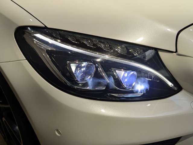 メルセデスベンツ Ｃクラスワゴン Ｃ２００ スポーツ 本革仕様 H27年 (関東) 99