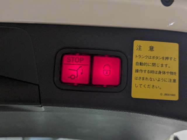 メルセデスベンツ Ｃクラスワゴン Ｃ２００ スポーツ 本革仕様 H27年 (関東) 99