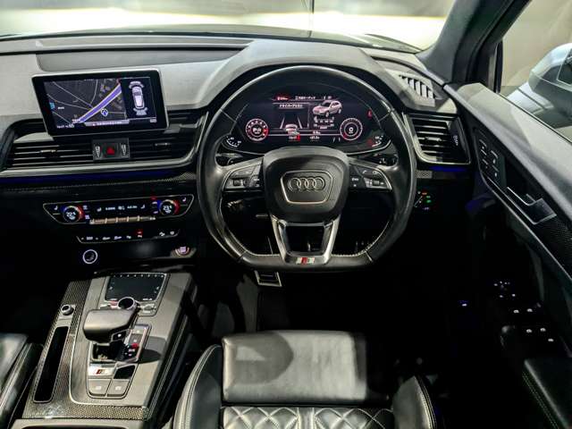 アウディ ＳＱ５ ３．０ ４ＷＤ R3年 (関東) 99