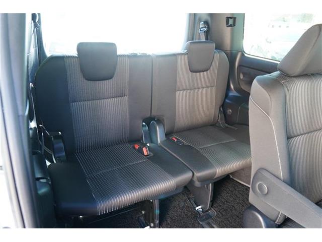 トヨタ ヴォクシー １．８ ハイブリッド ＺＳ 煌 H30年 (中国) 99