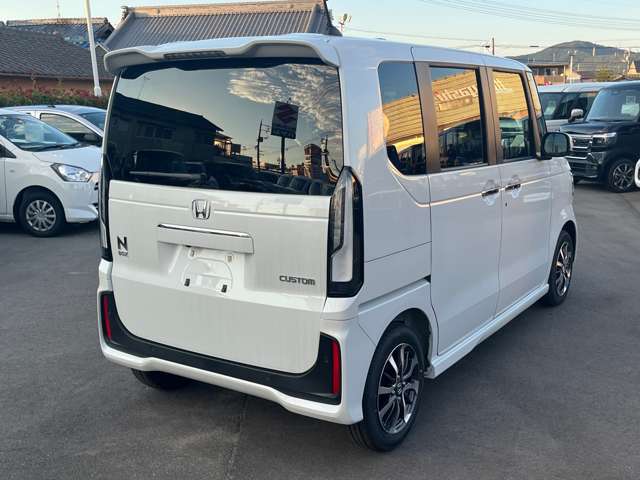 ホンダ Ｎ　ＢＯＸ カスタム ６６０ R8年 () 99