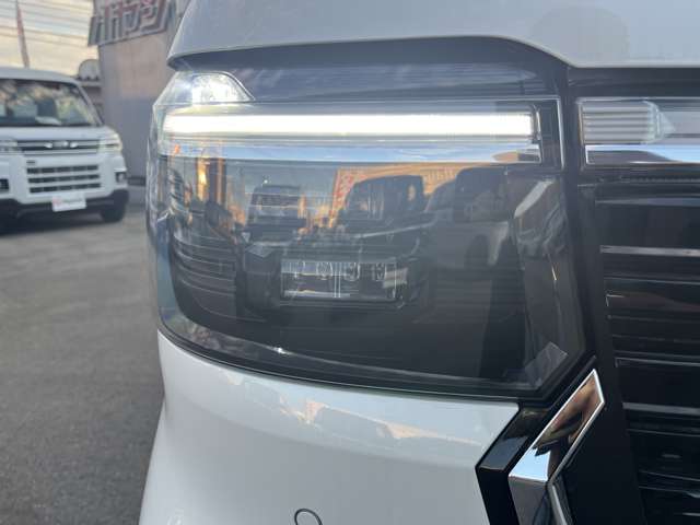 ホンダ Ｎ　ＢＯＸ カスタム ６６０ R8年 () 99