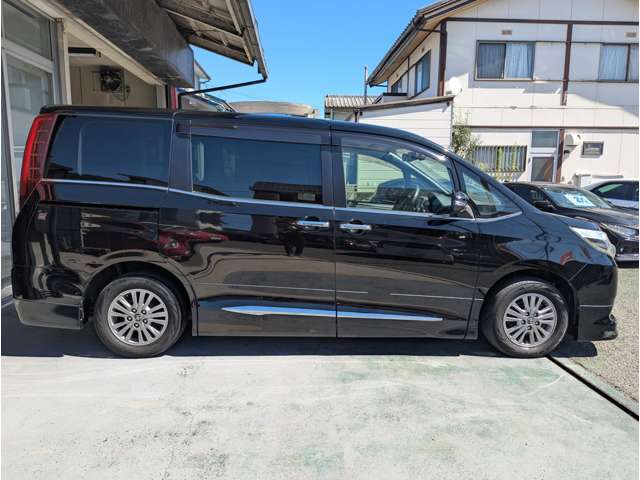 トヨタ エスクァイア ２．０ ＧＩ H27年 (中国) 99