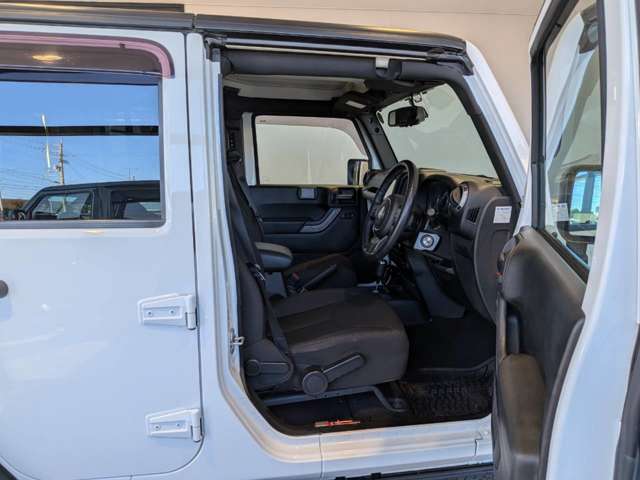 ジープ ラングラー　アンリミテッド アンリミテッド スポーツ ４ＷＤ H30年 (四国) 99