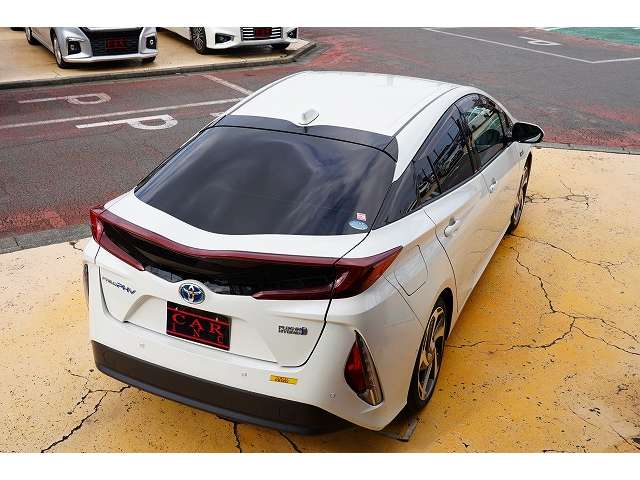 トヨタ プリウスＰＨＶ １．８ Ａ H29年 (関東) 99