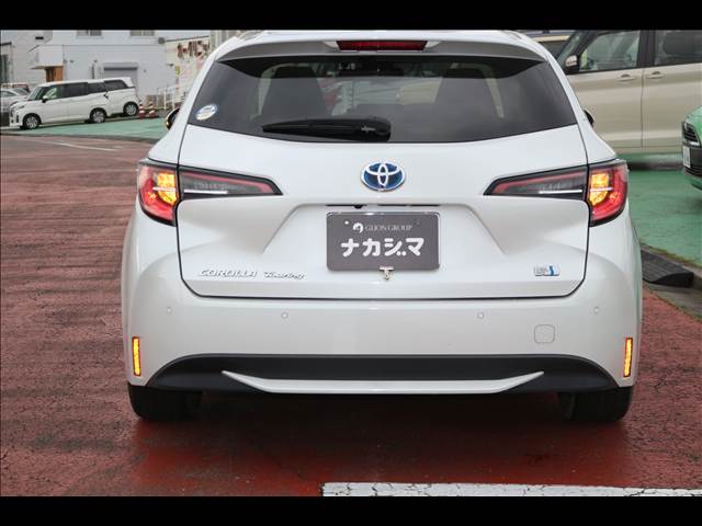 トヨタ カローラ　ツーリング ＨＹＢＲＩＤ Ｓ R4年 (関東) 99