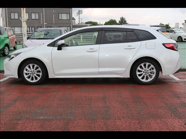 トヨタ カローラ　ツーリング ＨＹＢＲＩＤ Ｓ R4年 (関東) 99